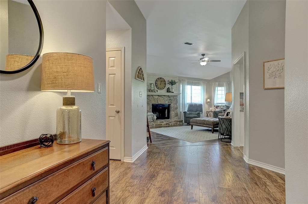 Gallery image 4