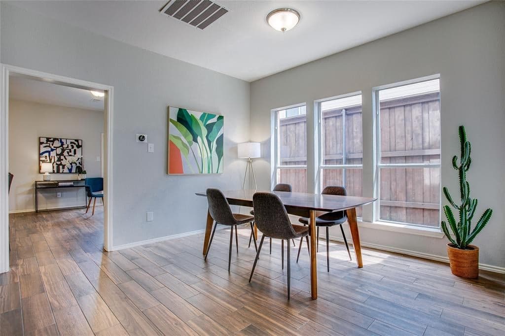 Gallery image 3