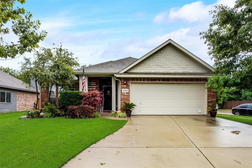 10400 Bear Creek Trl