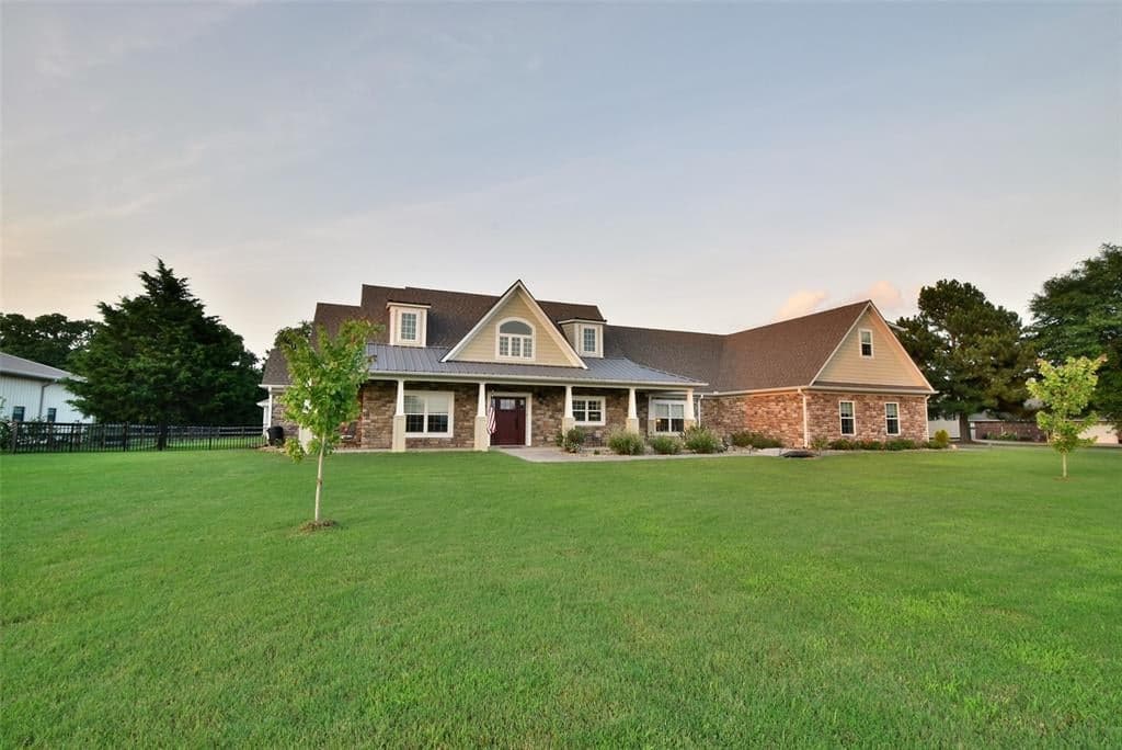 832 Private Road 7005