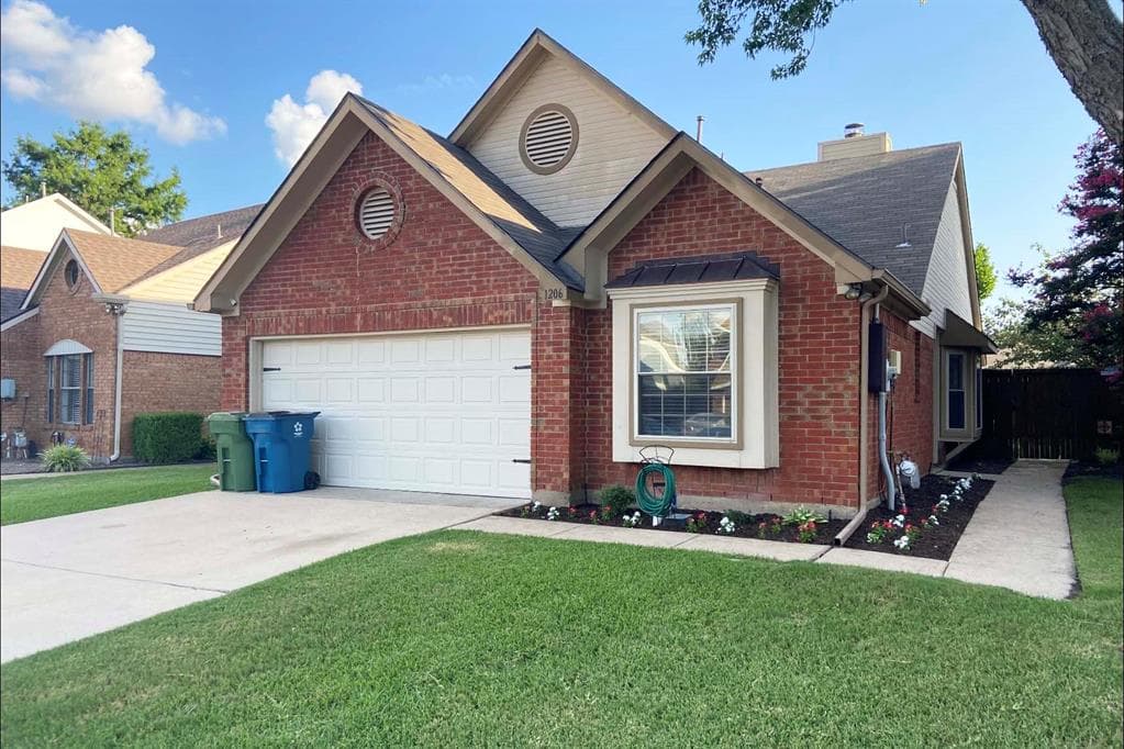1206 Settlers Way