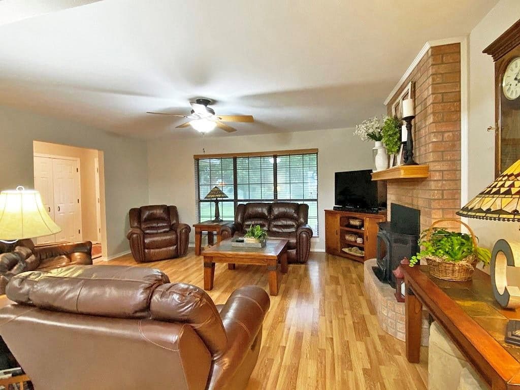Gallery image 3