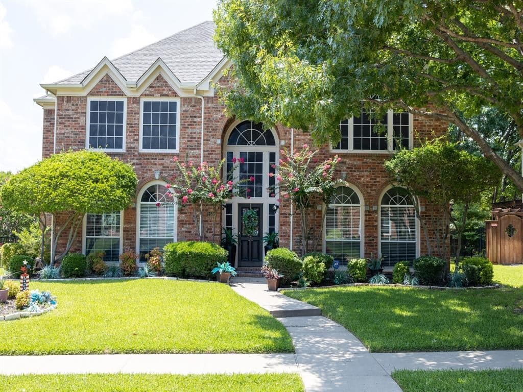 2505 Millstream Dr