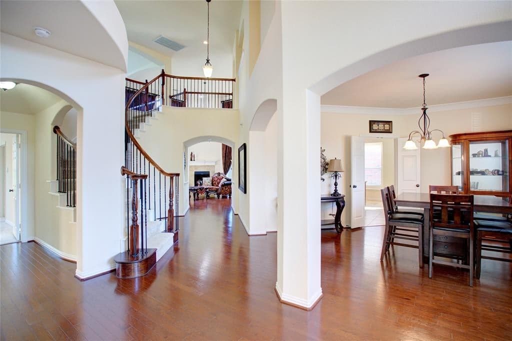 Gallery image 4