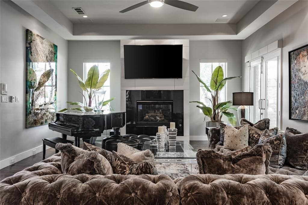 Gallery image 4