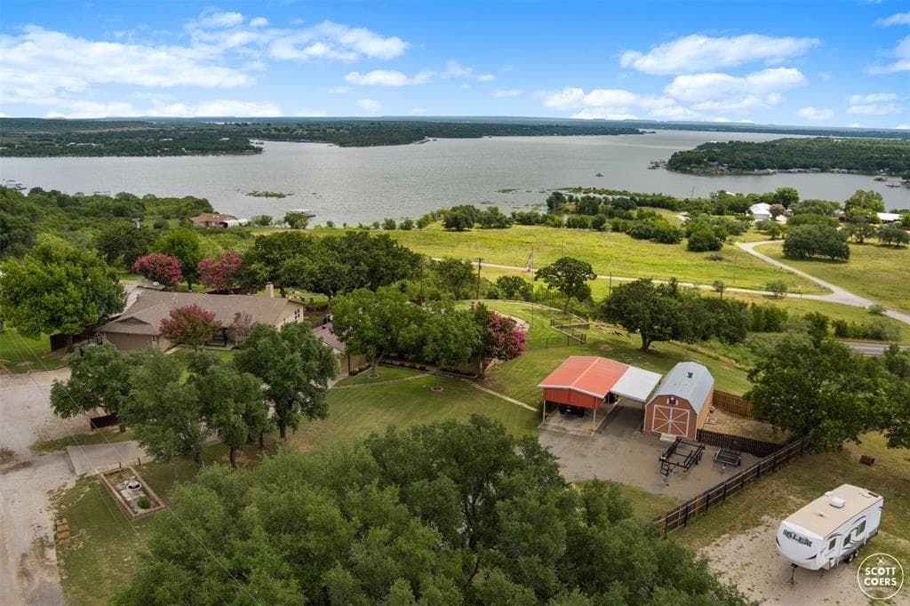 7901 County Road 574
