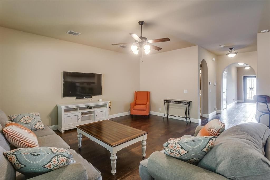 Gallery image 4