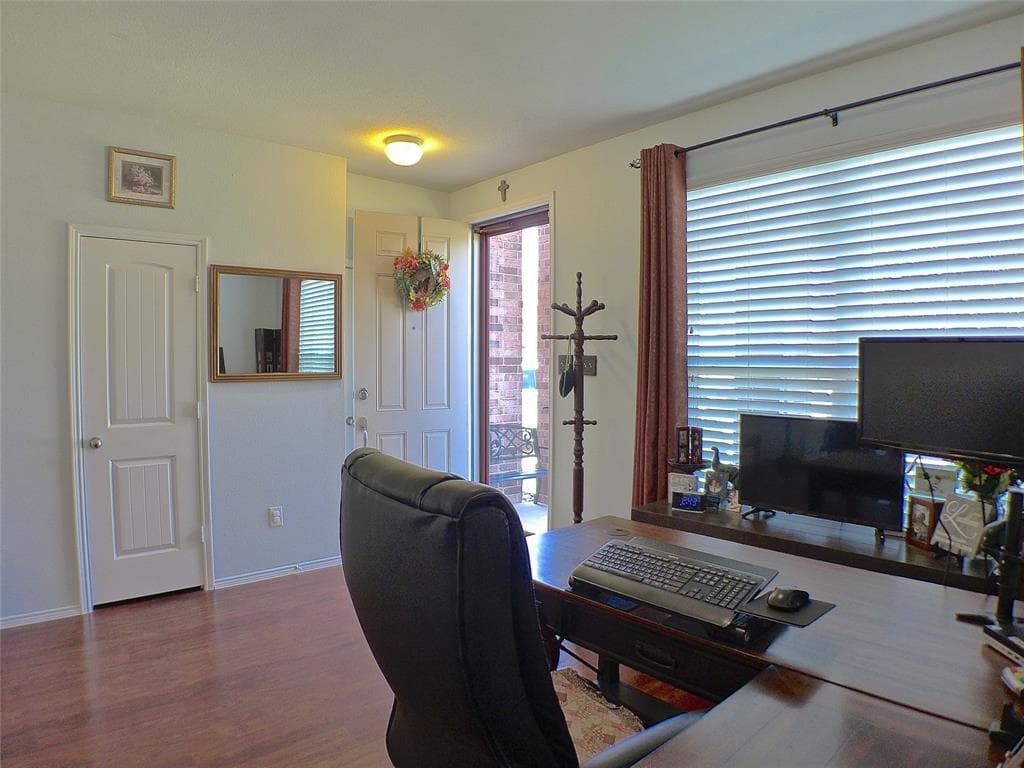 Gallery image 4