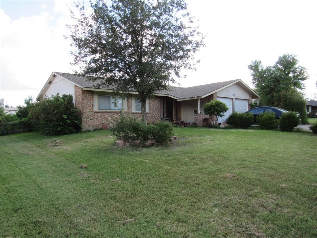 2112 Spiceberry Ln