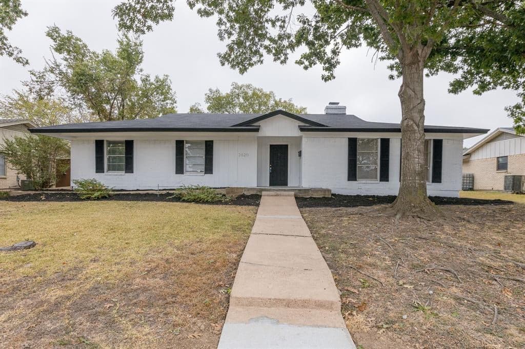 2820 Sybil Dr