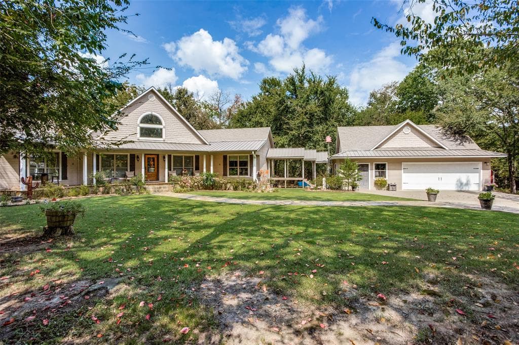 4800 Farm Road 2285
