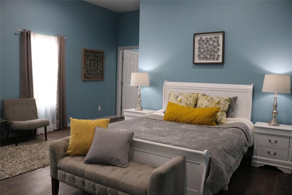 Gallery image 4
