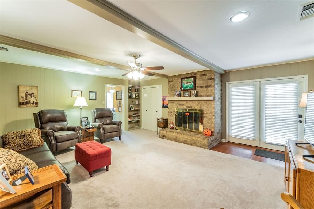 Gallery image 4