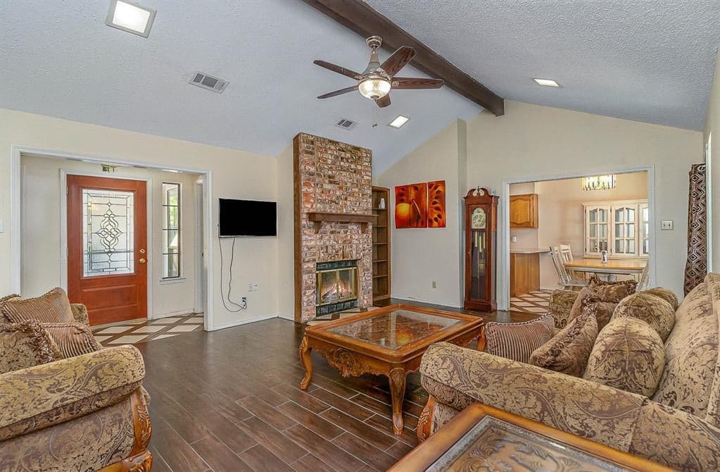 Gallery image 3