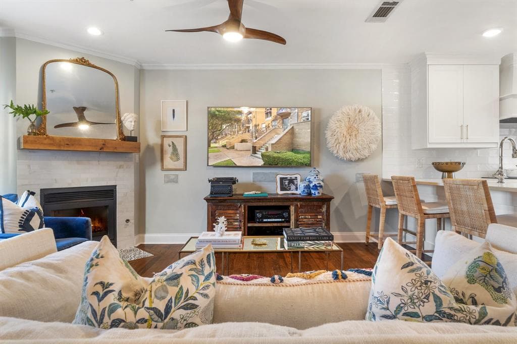 Gallery image 2