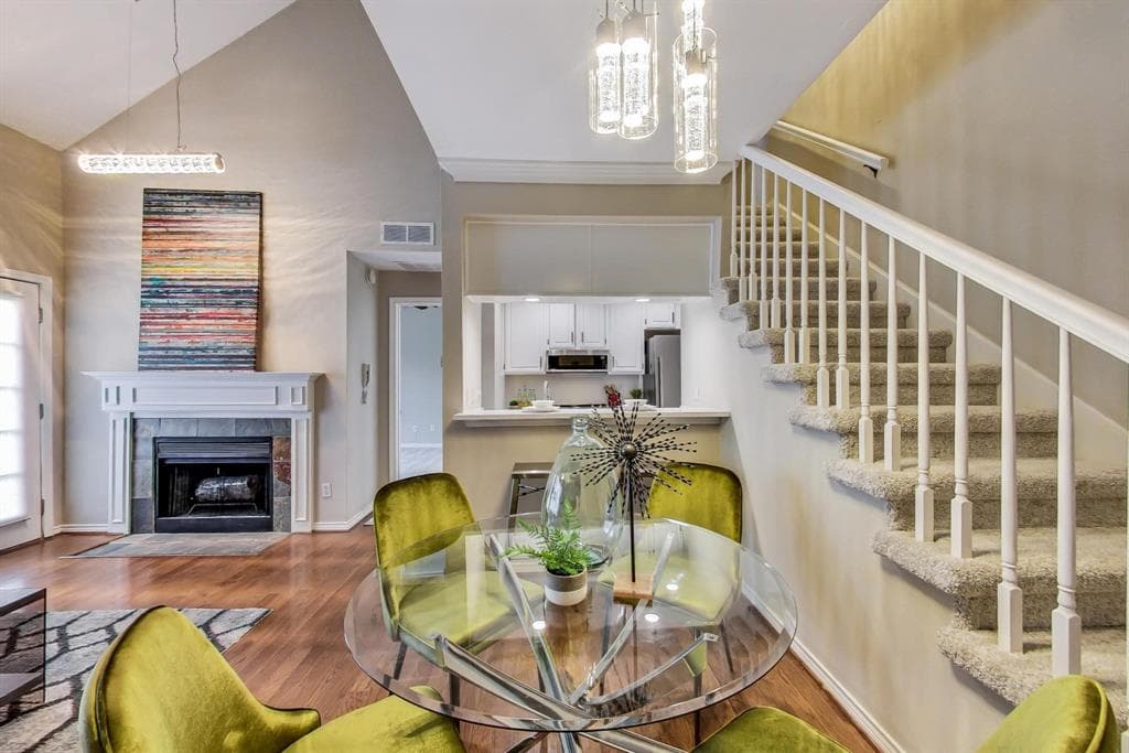 4034 Rawlins St Apt 209