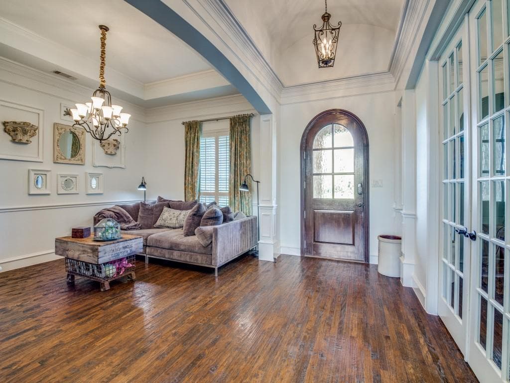 Gallery image 3