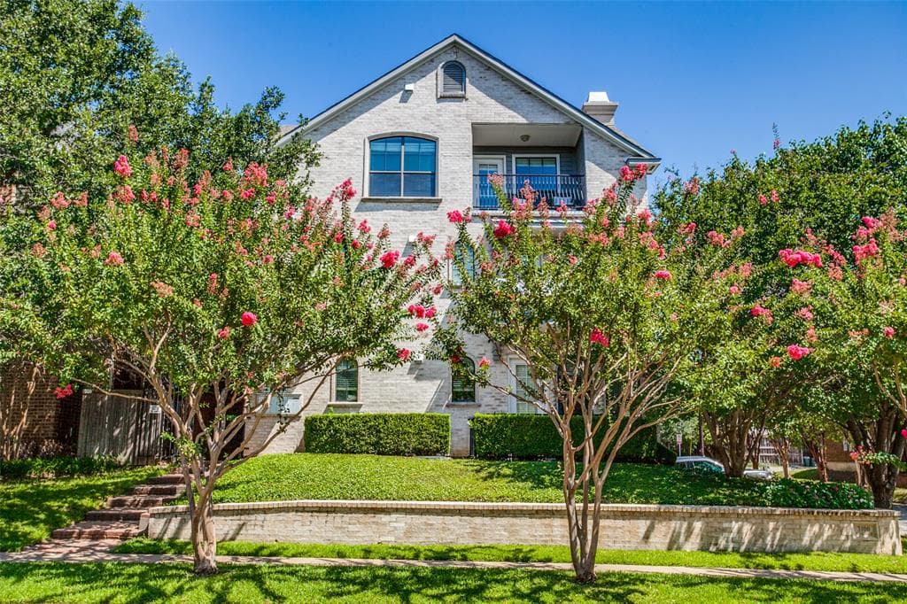 3100 Rosedale Ave Apt E