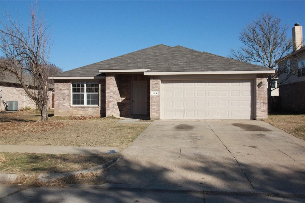 224 Lincoln Ln