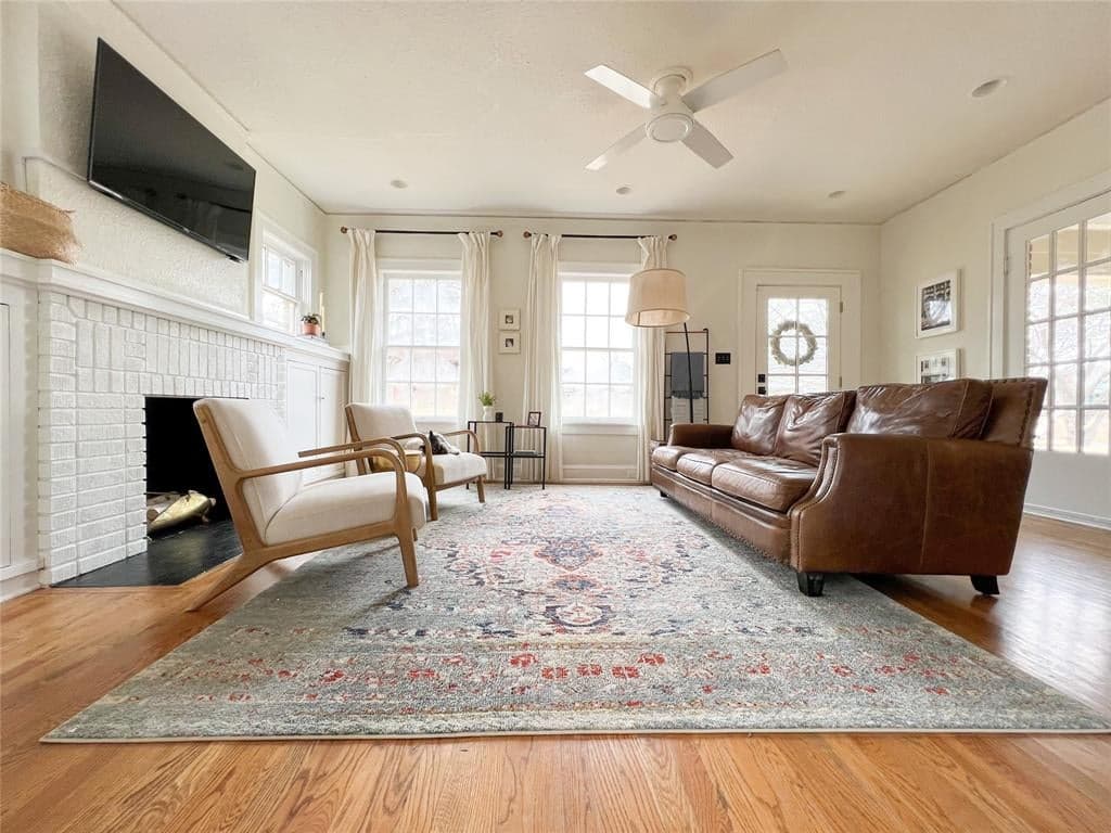 Gallery image 3