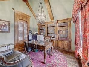 Gallery image 4