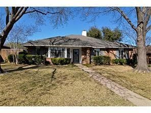 261 Whispering Hills Dr