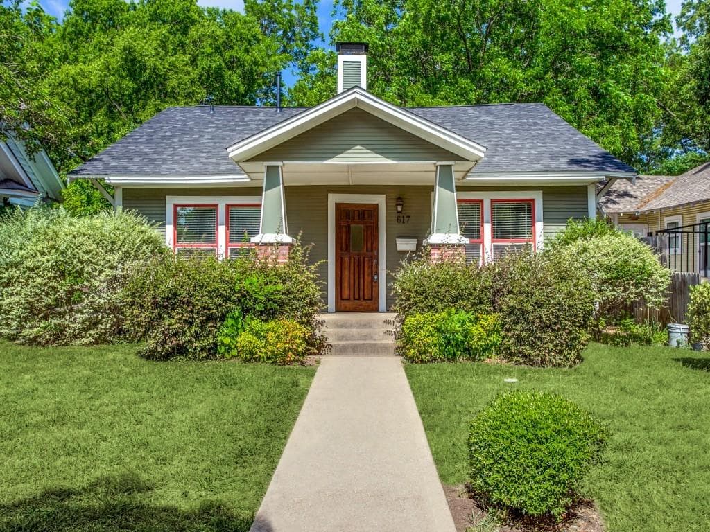 Main property image