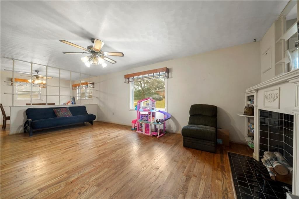 Gallery image 3