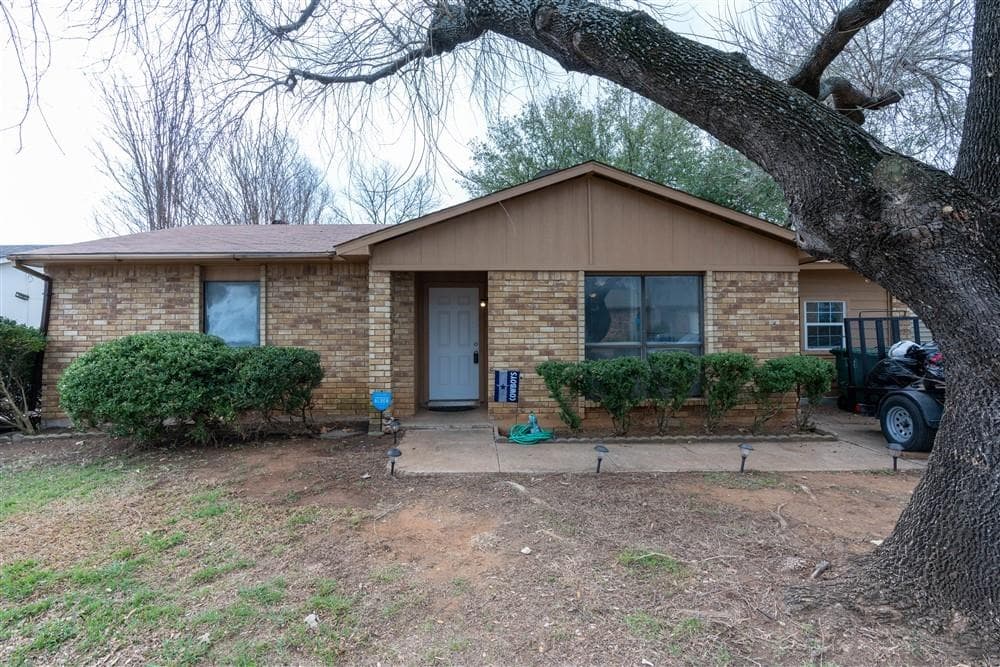 3745 Bee Tree Ln