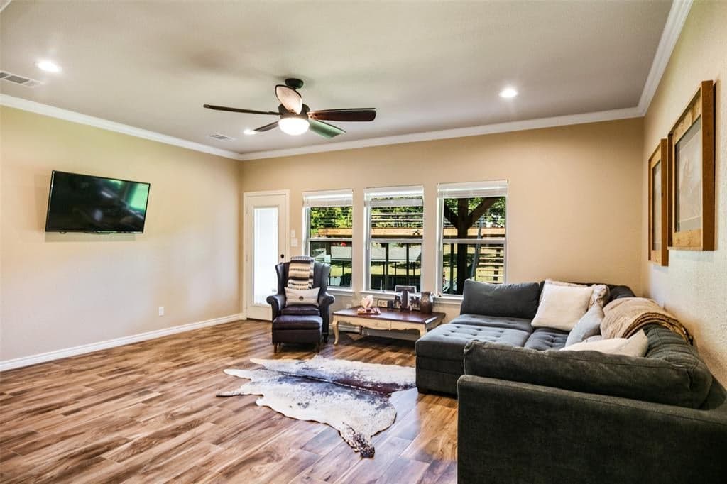 Gallery image 4