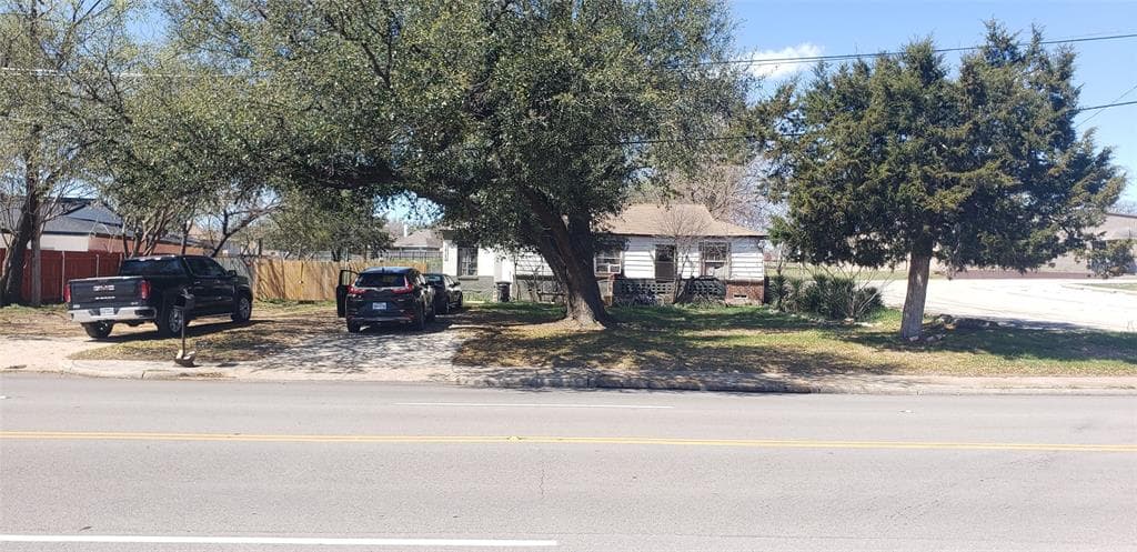 1813 S Story Rd
