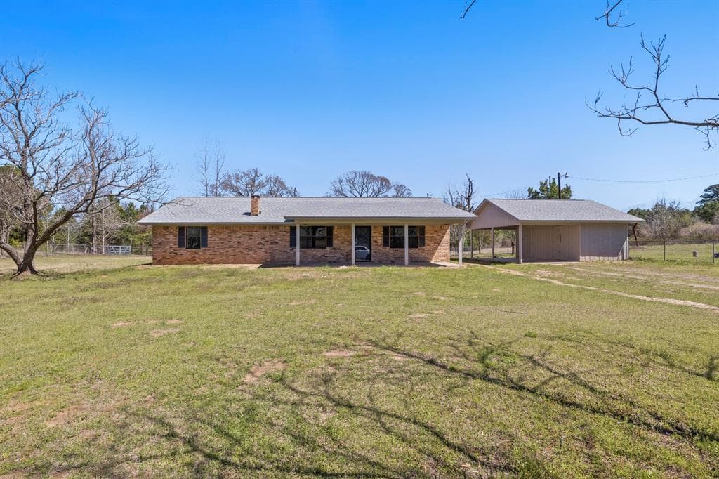 7082 Periwinkle Rd