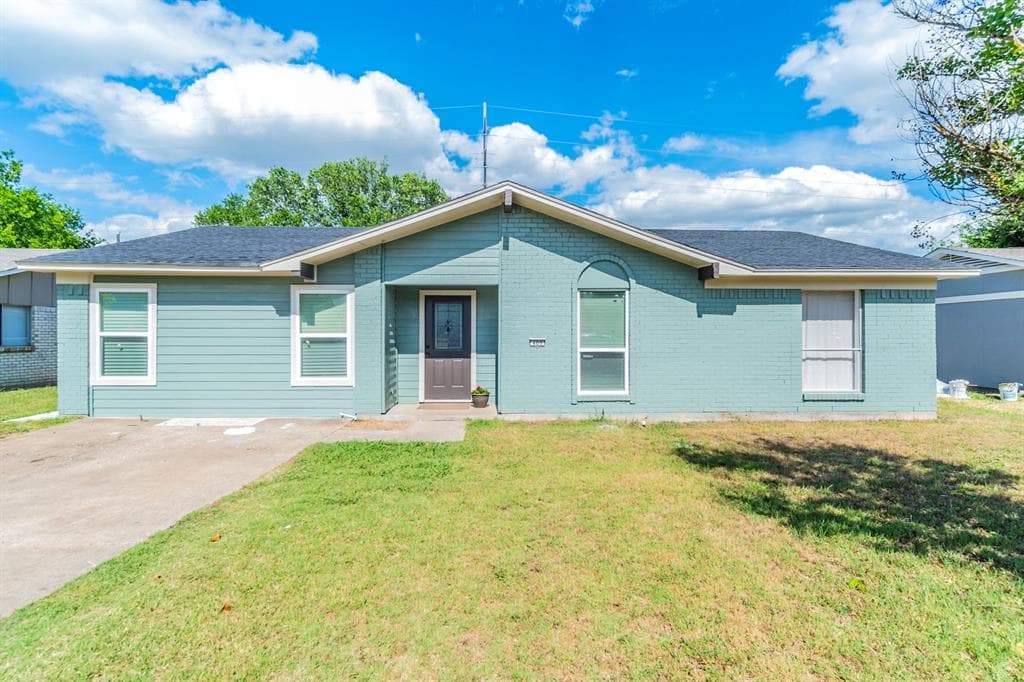 409 Hastings Dr