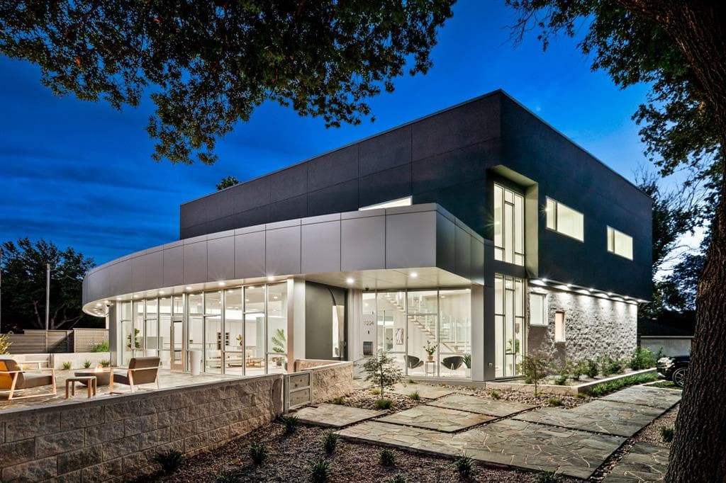 11224 Northland Cir