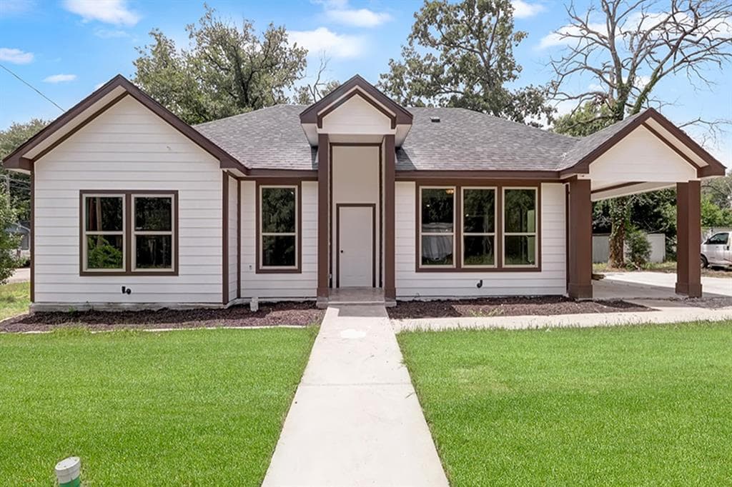 121 Blue Jay Ln