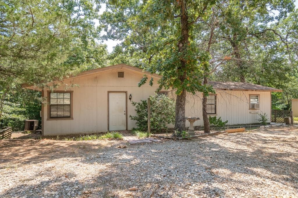 10920 County Road 3907
