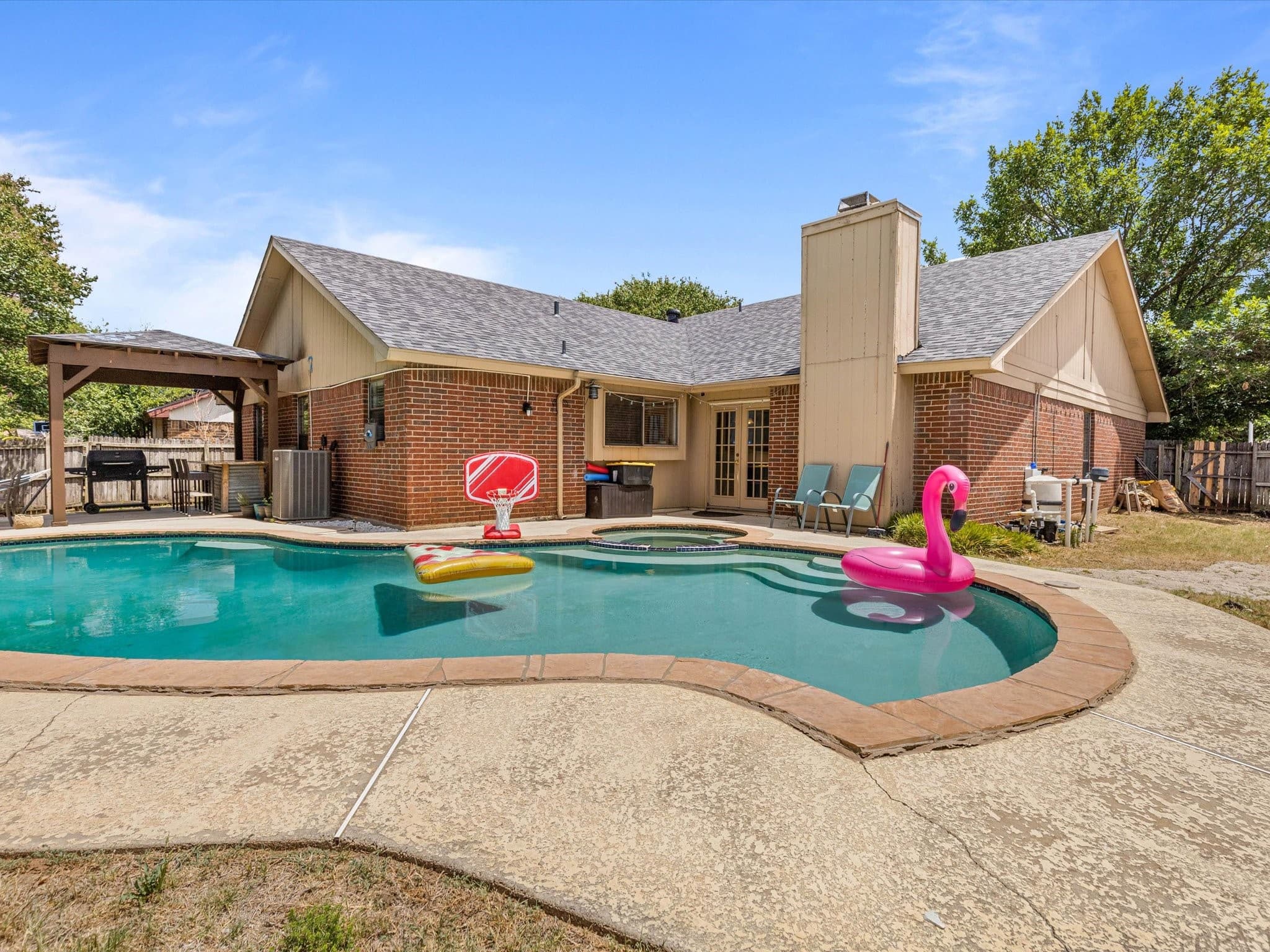 3416 Clovermeadow Dr