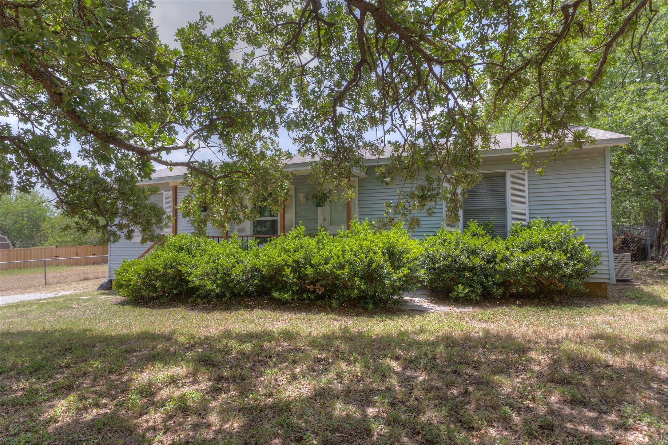 1511 Lexington St