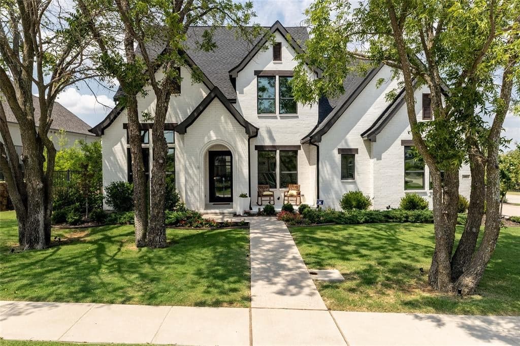 6405 Via Italia Dr