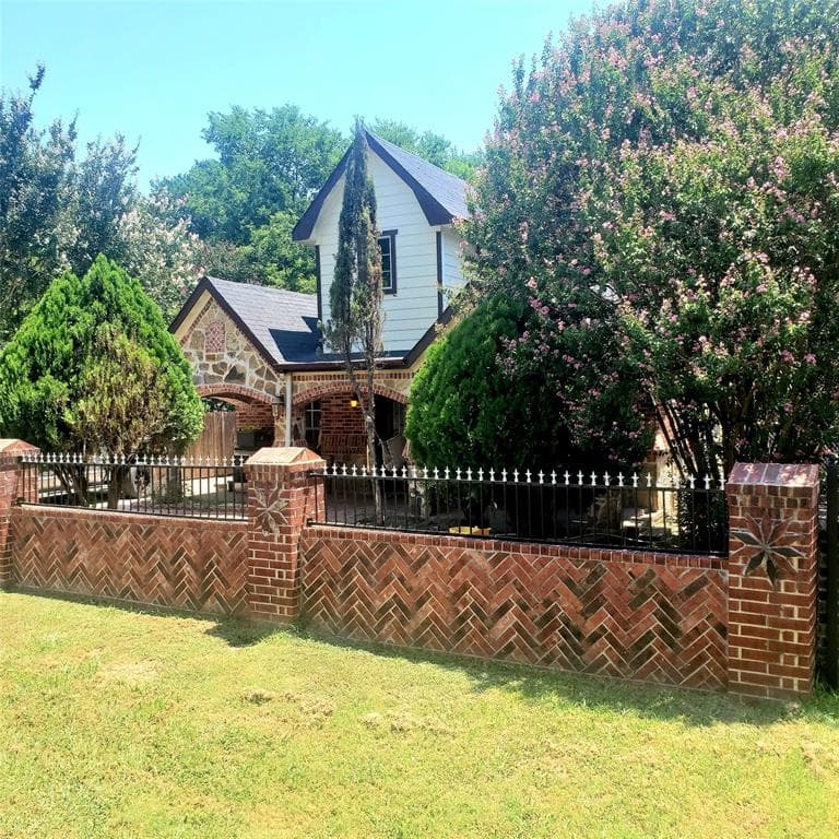 Gallery image 2