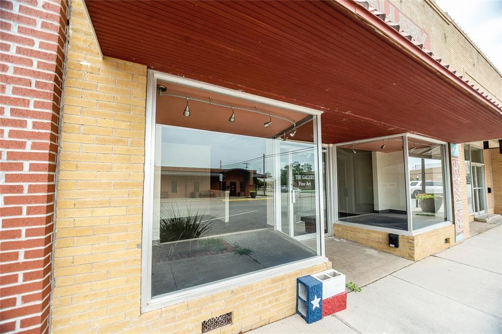 Gallery image 2
