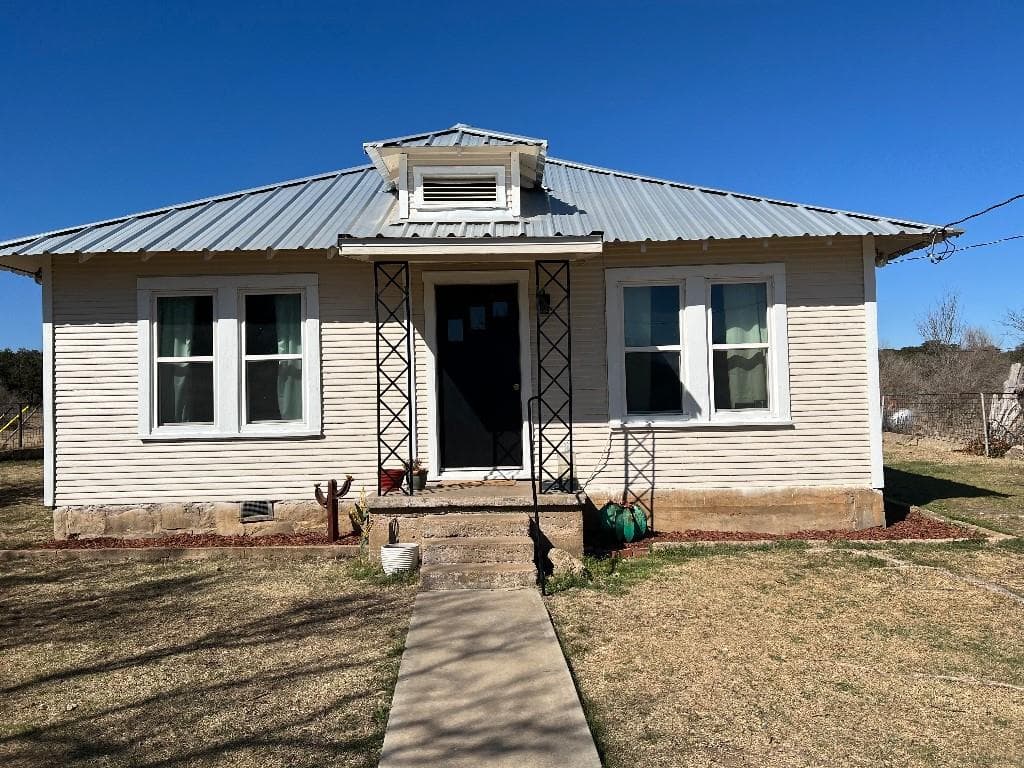 299 County Road 302