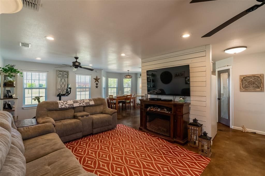 Gallery image 5