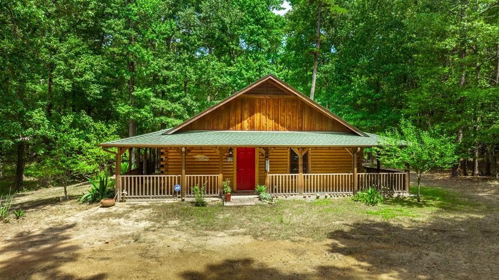 211 Whipporwill Ln