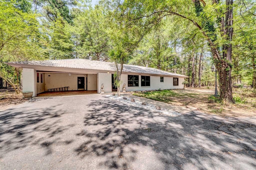 301 County Road 1460