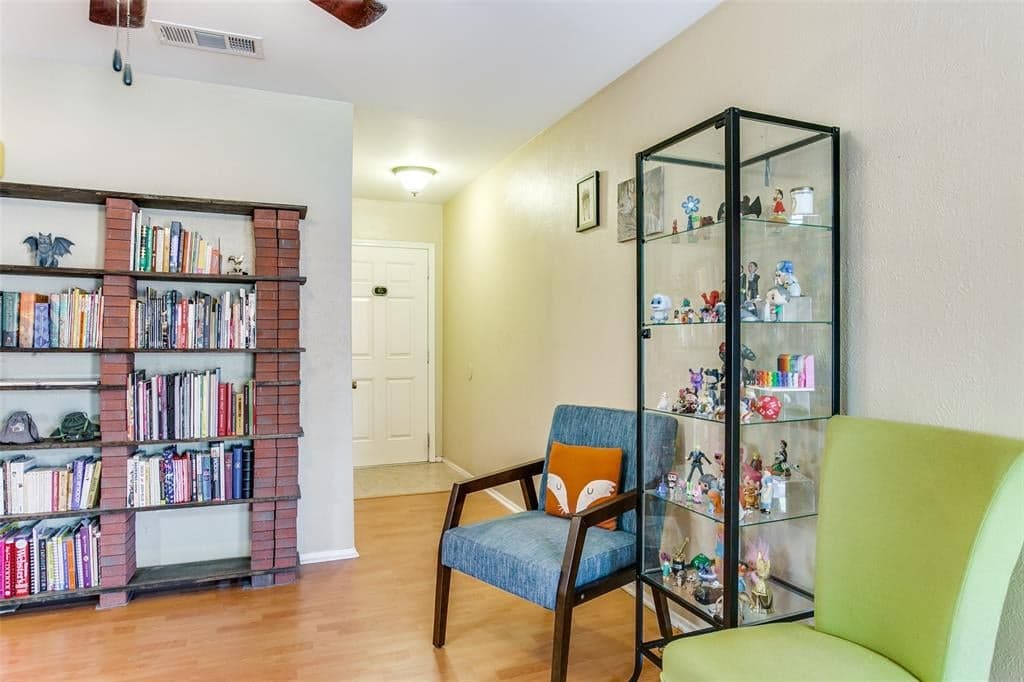 Gallery image 2