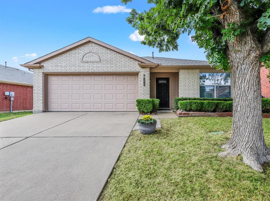 1416 Trading Post Dr