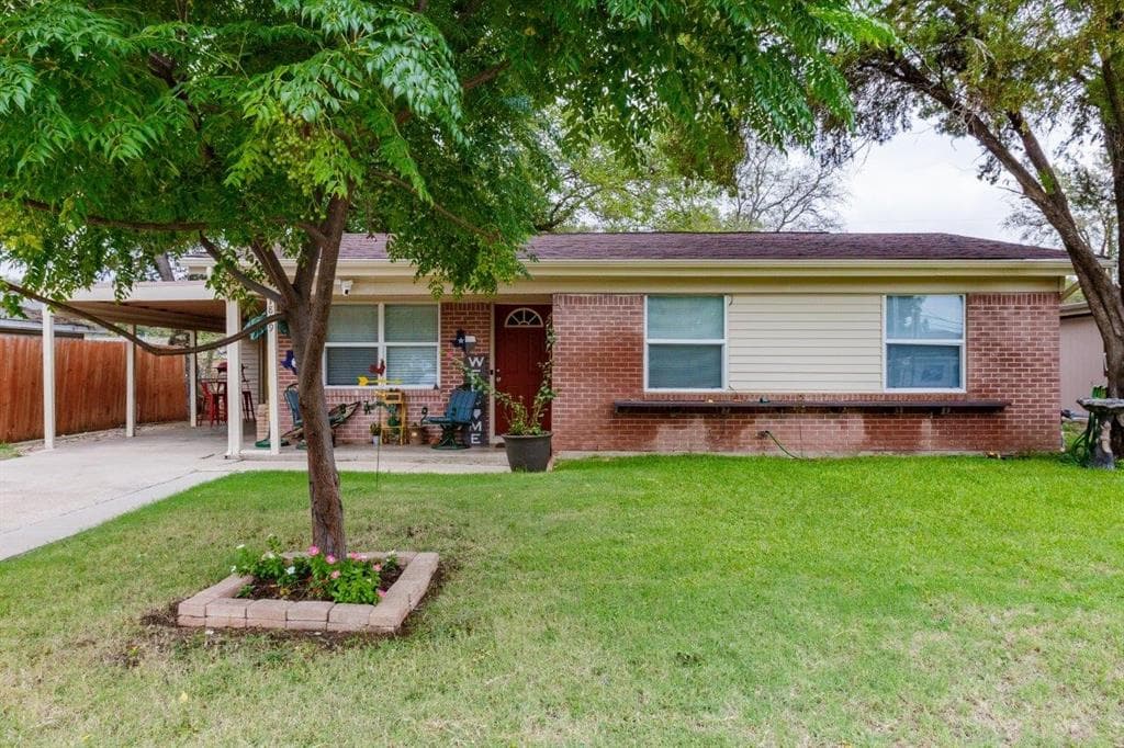 1809 Glynn Oaks Dr
