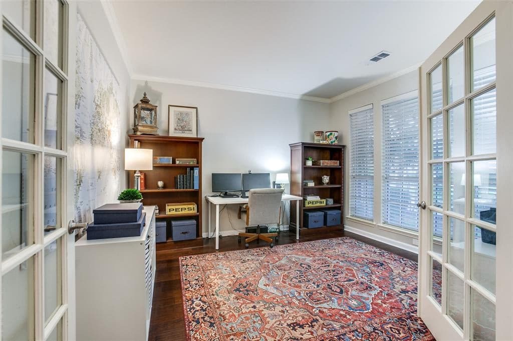 Gallery image 4