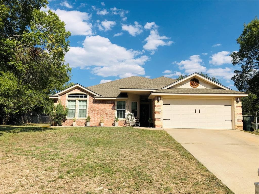 Main property image